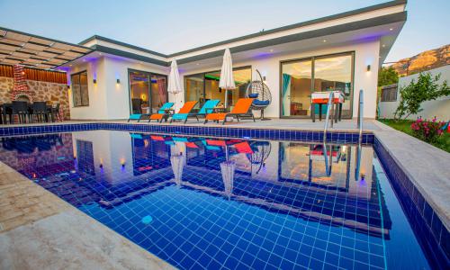 Villa Monica 2 — 9