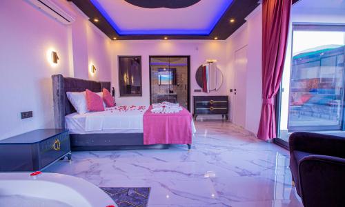 Villa Monica 2 — 23