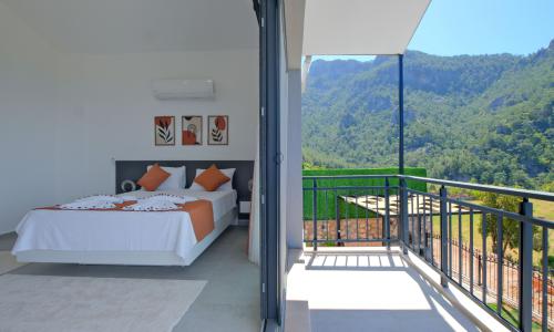 Villa Montana Kirme Duo — 31