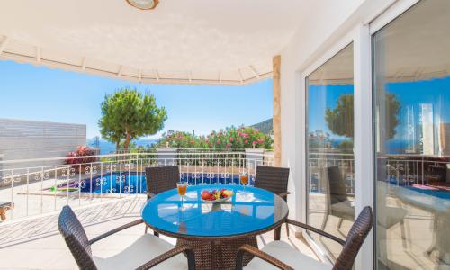 Villa Monte — 14