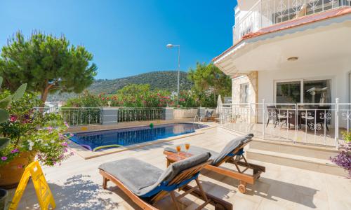 Villa Monte — 4