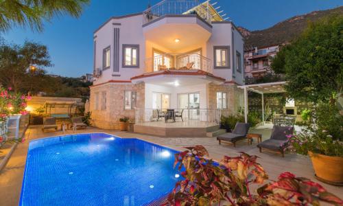 Villa Monte — 3