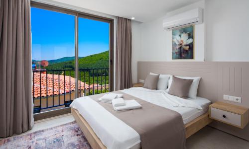 Villa Monteluna — 41