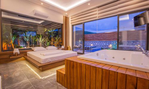 Villa Montenegro — 54