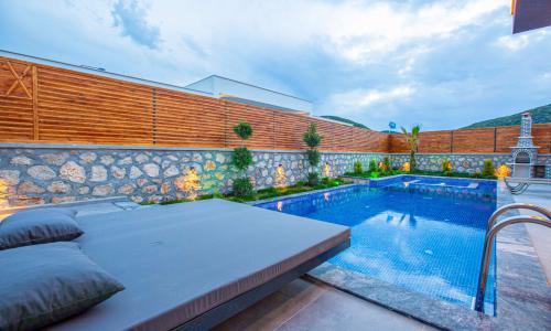 Villa Montenegro — 25