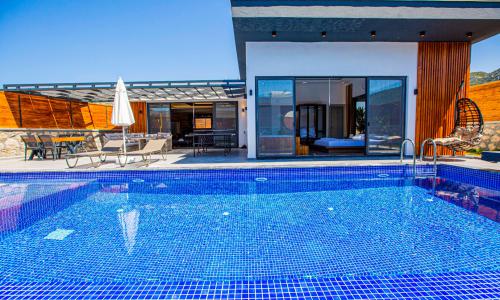 Villa Montenegro — 17