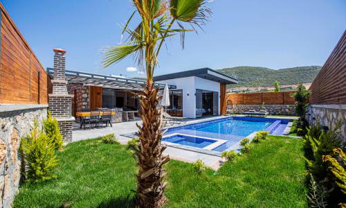 Villa Montenegro — 11