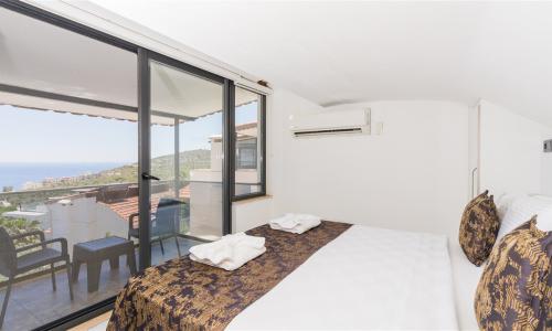 Villa Moon Sunset — 21
