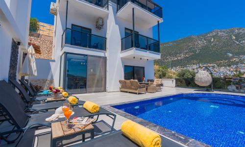 Villa Moon — 7