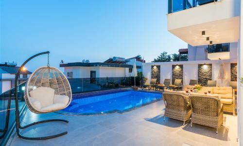 Villa Moon — 4
