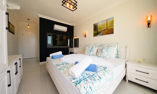 Villa Hills Münih — 18