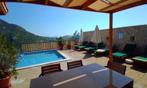 Villa Myra — 8