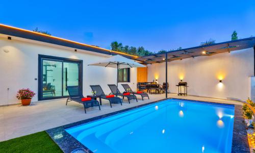 Villa Nar Çiçeği Üzümlü — 1