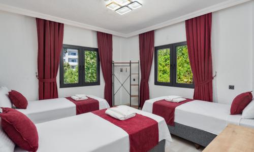Villa Nar Çiçeği Üzümlü — 31