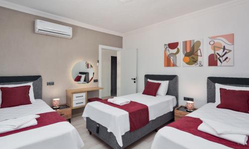 Villa Nar Çiçeği Üzümlü — 32