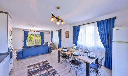 Villa Nazard — 9