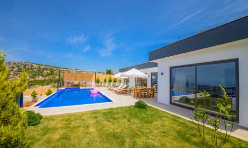 Villa Neco Doğu — 8