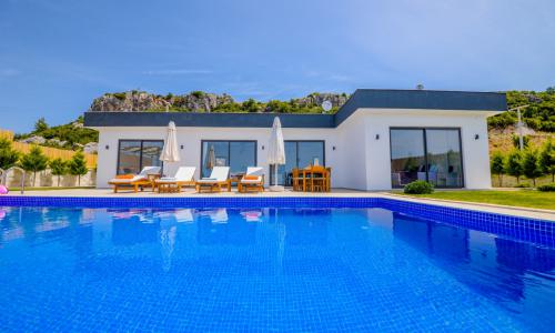 Villa Neco Doğu — 2