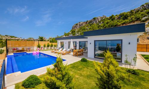Villa Neco Doğu — 4