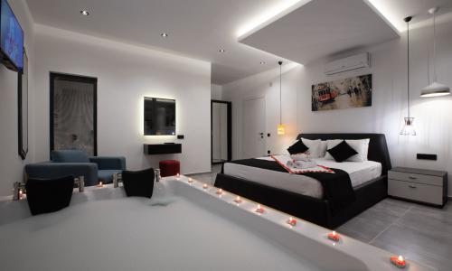 Villa Neon — 40