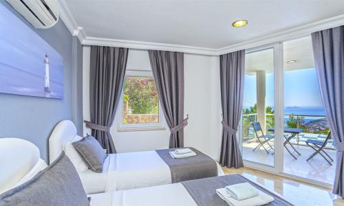 Villa Neptune — 11