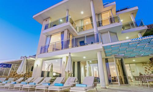 Villa Neptune — 2