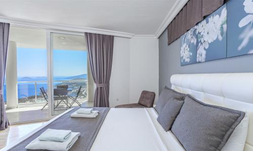 Villa Neptune — 52