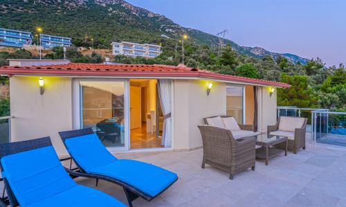 Villa Neptune — 105