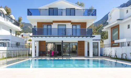 Villa Berzan — 2
