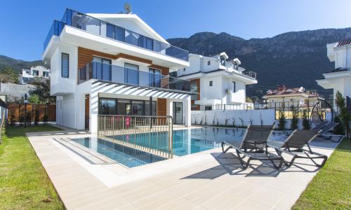 Villa Berzan — 4