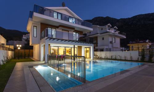 Villa Berzan — 8