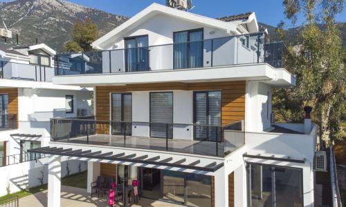 Villa Berzan — 5