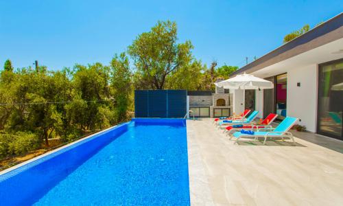 Villa Nevi — 16