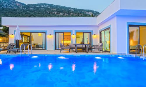 Villa Nevra — 6