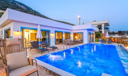 Villa Nevra — 7