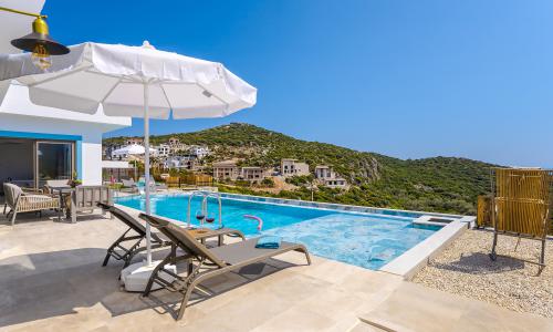 Villa Nevra — 22