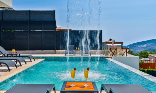 Villa Newcastle — 9