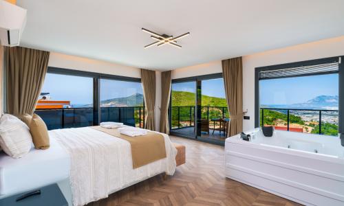 Villa Newcastle — 63