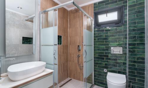 Villa Newcastle — 56