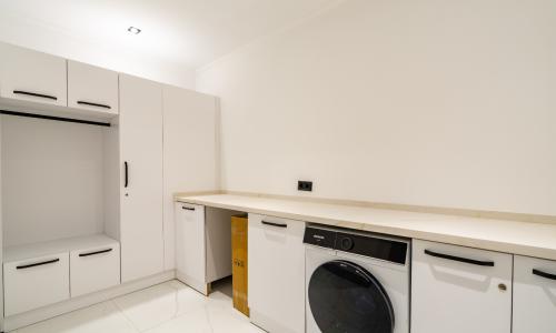 Villa Newcastle — 68
