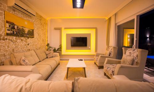 Villa Nil Secret — 13