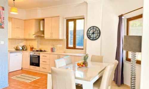 Villa Nisan — 15