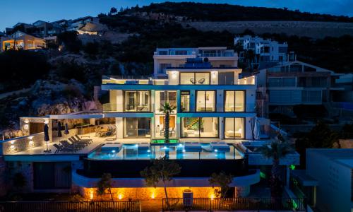 Villa Nobles Rox — 2
