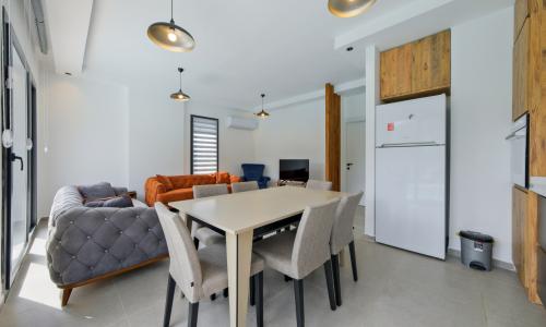 Villa Note 5 — 15