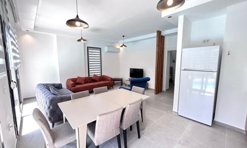 Villa Note 5 — 13