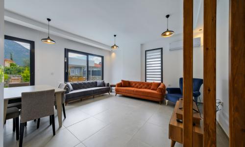 Villa Note 5 — 14
