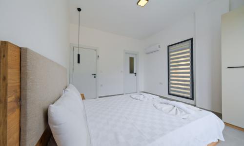 Villa Note 5 — 52