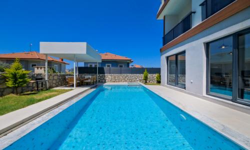 Villa Note 5 — 8
