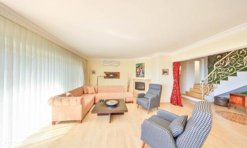 Villa Noyan — 12