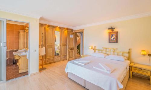 Villa Noyan — 42